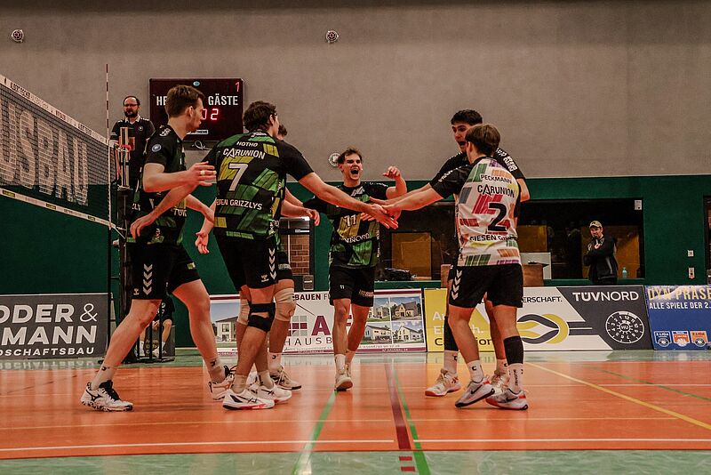 TSV Giesen GRIZZLYS SUPERZWEITE